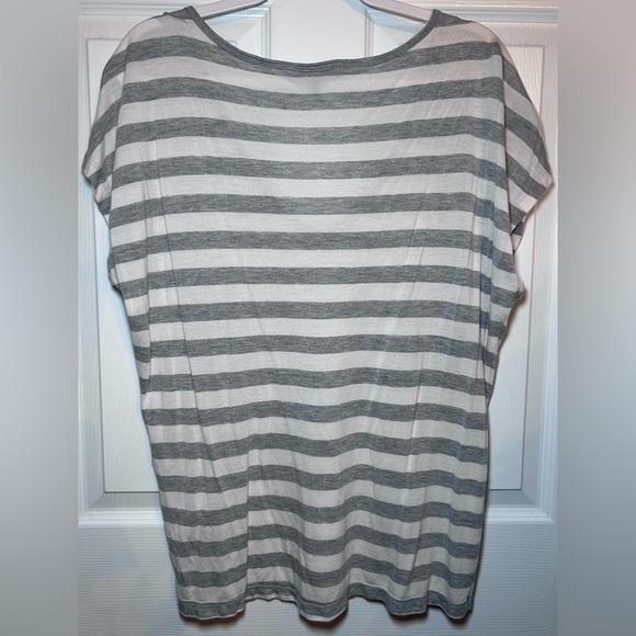 Banana Republic Striped Short-Sleeve Boxy T-Shirt- Gray/White Size S - Picture 2 of 4